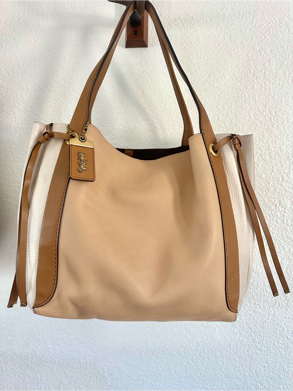 Coach 1941 Harmony Hobo Colorblock Beechwood Leather Shoulder Bag Tote 53353